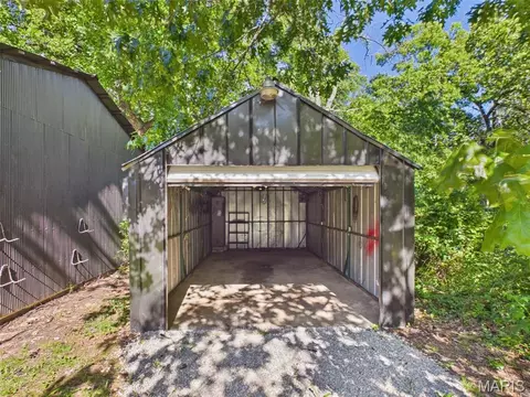 Exterior - 21700 Highway Y, Saint Robert, MO 65584 photo 10 of 16
