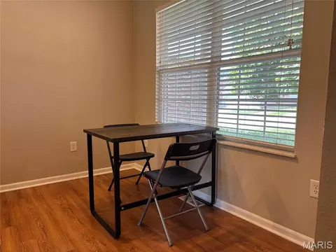 Dining - 745 Erika St, O'fallon, IL 62269 photo 1 of 2