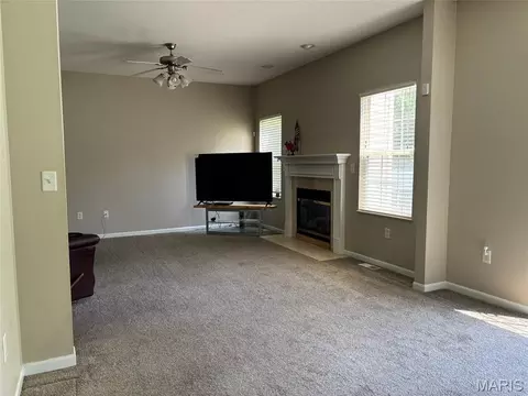 Living - 745 Erika St, O'fallon, IL 62269 photo 4 of 4