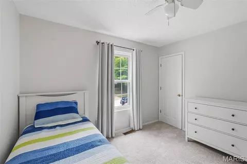 Bedroom - 130 Holly Garden Dr, Ballwin, MO 63021 photo 3 of 6