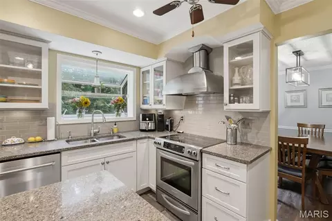 Kitchen - 130 Holly Garden Dr, Ballwin, MO 63021 photo 1 of 2
