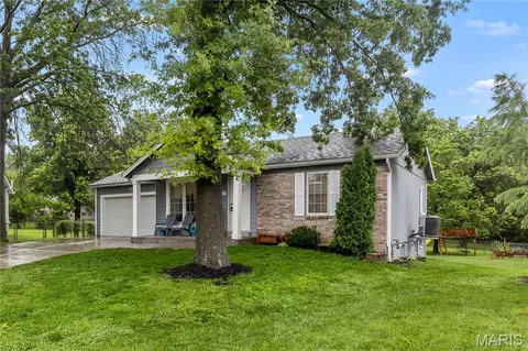 Exterior - 16 Saddleback Ct, O'fallon, MO 63368 photo 5 of 5