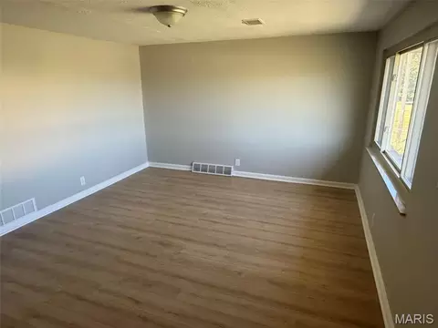 Living - 106 Schemmer Rd, Wright City, MO 63390 photo 3 of 3