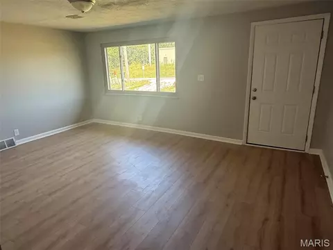 Living - 106 Schemmer Rd, Wright City, MO 63390 photo 1 of 3