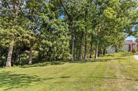 1094 Whitmoor Dr, Weldon Spring, MO 63304 photo 7