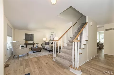 Entry Way - 716 Reinke Rd, Ballwin, MO 63021 photo 1 of 2