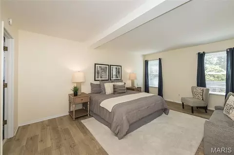 Bedroom - 716 Reinke Rd, Ballwin, MO 63021 photo 1 of 11