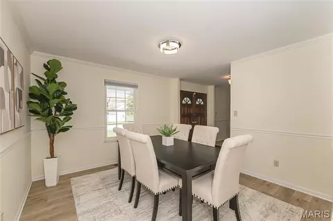 Dining - 716 Reinke Rd, Ballwin, MO 63021 photo 2 of 3