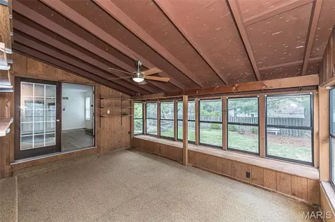 Exterior - 716 Reinke Rd, Ballwin, MO 63021 photo 2 of 8