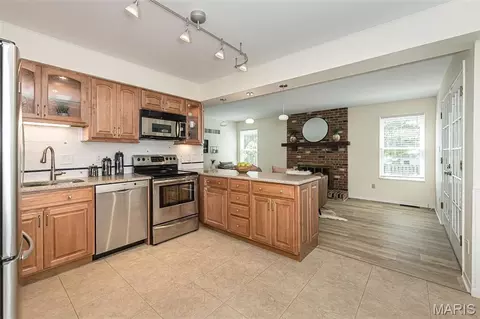 Kitchen - 716 Reinke Rd, Ballwin, MO 63021 photo 1 of 1