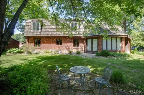 Exterior - 4432 Thatcher Rd, Alton, IL 62002 photo 12 of 17