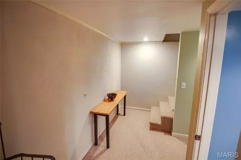 Entry Way - 4432 Thatcher Rd, Alton, IL 62002 photo 4 of 5
