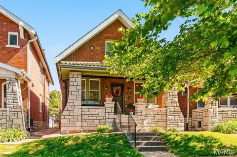 5231 Delor St, Saint Louis, MO 63109