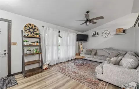 Other - 227 Robin Ct, Bourbon, MO 65441 photo 4 of 11
