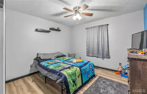 Bedroom - 227 Robin Ct, Bourbon, MO 65441 photo 1 of 7
