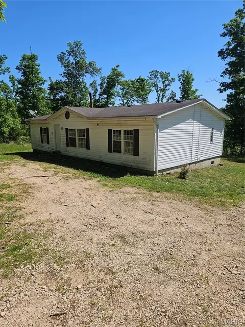 623 Fawn Ct, Bourbon, MO 65441
