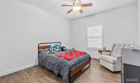 Bedroom - 211 Sooter Ln, Rolla, MO 65401 photo 1 of 8
