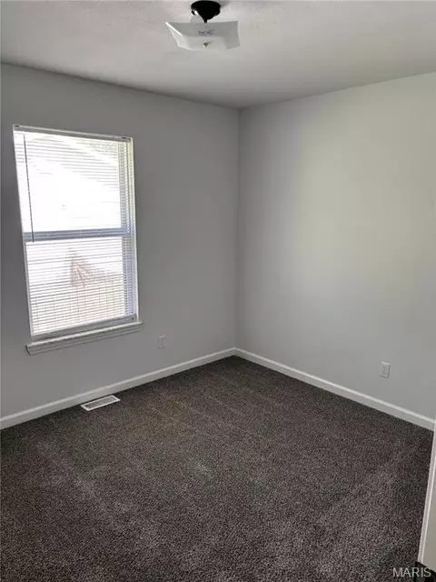 Bedroom - 1275 Casey Ave, Saint Clair, MO 63077 photo 3 of 4