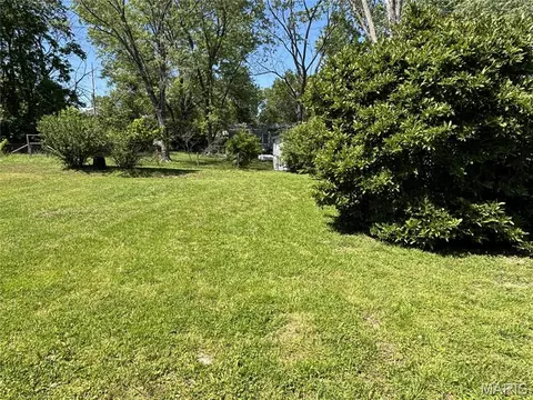 Exterior - 1275 Casey Ave, Saint Clair, MO 63077 photo 6 of 6