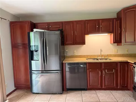 Kitchen - 2042 Catlin Dr, Barnhart, MO 63012 photo 1 of 5