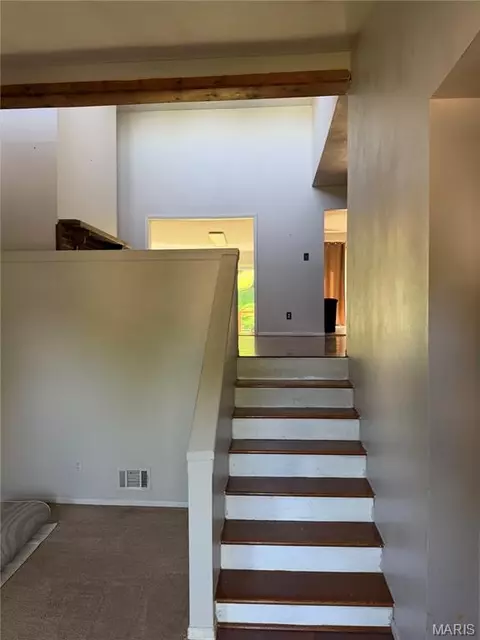 Entry Way - 2042 Catlin Dr, Barnhart, MO 63012 photo 1 of 2