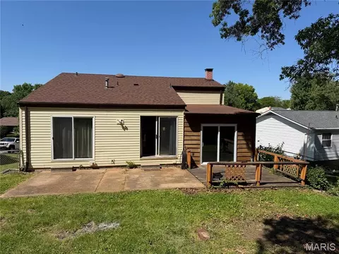 Exterior - 2042 Catlin Dr, Barnhart, MO 63012 photo 5 of 5