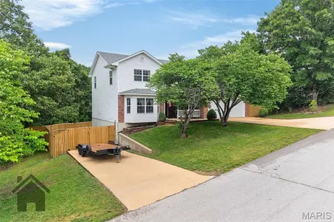 17065 Lensman Rd, Saint Robert, MO 65584