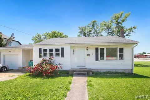 10 Euclid Ave, Sullivan, MO 63080