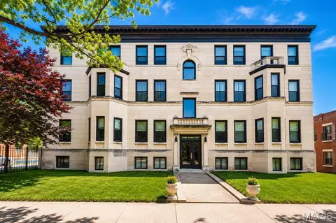 4256 Maryland #3E, Saint Louis, MO 63108