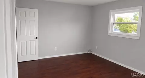 Bedroom - 4 Toler Dr, Fredericktown, MO 63645 photo 2 of 3
