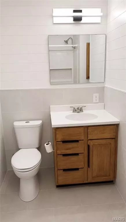 Bath - 4 Toler Dr, Fredericktown, MO 63645 photo 1 of 3