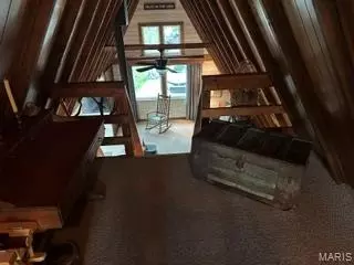Entry Way - 121 Crystal Lake Ct, Wright City, MO 63390 photo 3 of 4