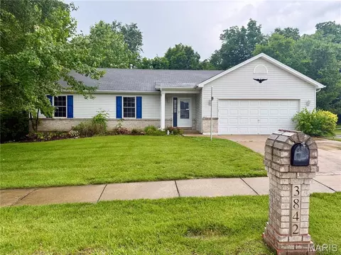 3842 Bedford Pointe Dr, Wentzville, MO 63385