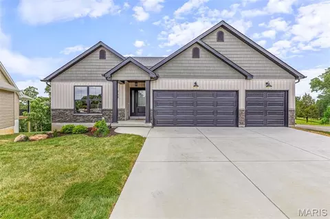 758 Blake Dr, Hillsboro, MO 63050
