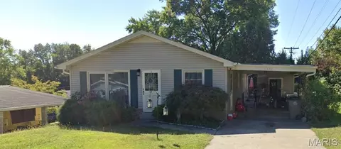 2405 Lynnwood Dr, Cape Girardeau, MO 63701