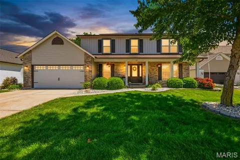 127 Burnt Oak Ct, Wentzville, MO 63385