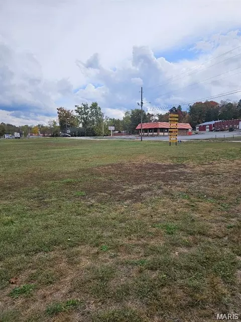 1 Main Street Pine St, Arcadia, MO 63621