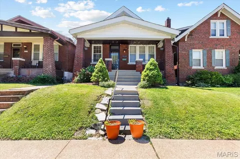 5618 Nottingham Ave, Saint Louis, MO 63109