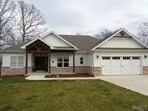 28 Schonhoff Ln, Cape Girardeau, MO 63703