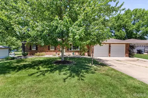 727 Cordes St, O'fallon, MO 63366