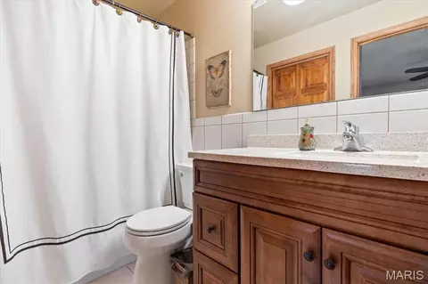 Bath - 727 Cordes St, O'fallon, MO 63366 photo 1 of 3