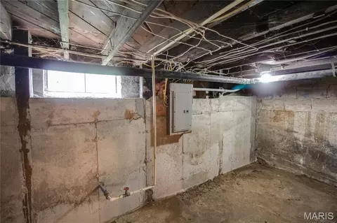 Other - 701 E Chestnut St, Gillespie, IL 62033 photo 13 of 20