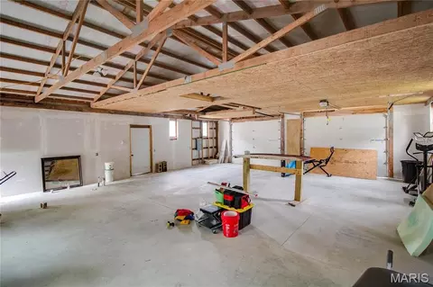 Other - 701 E Chestnut St, Gillespie, IL 62033 photo 19 of 20