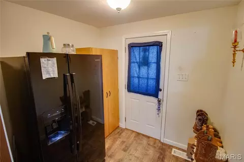 Other - 701 E Chestnut St, Gillespie, IL 62033 photo 9 of 20
