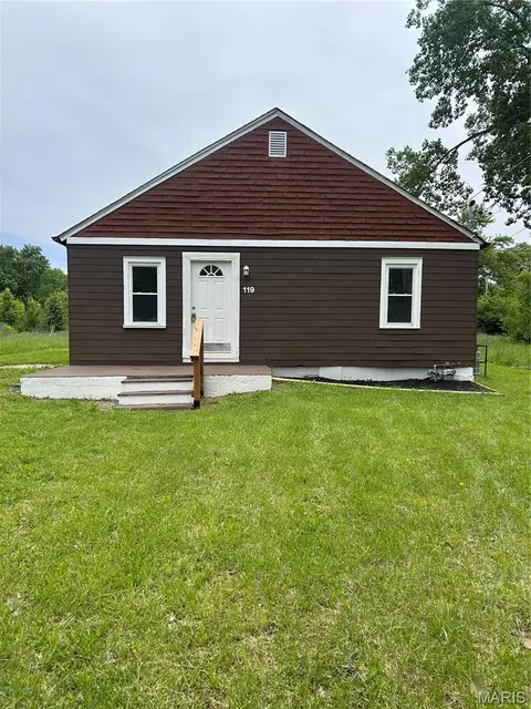 119 Kinder St, Cahokia, IL 62206