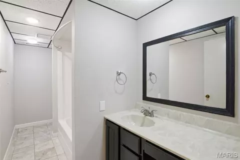 Bath - 208 N Library St, Waterloo, IL 62298 photo 6 of 7