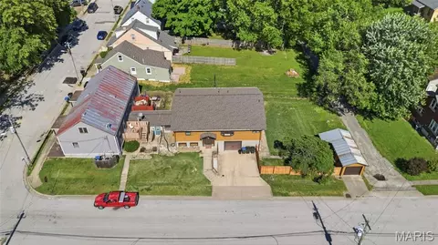 View/Area - 208 N Library St, Waterloo, IL 62298 photo 7 of 7