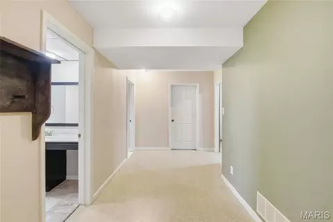 Entry Way - 208 N Library St, Waterloo, IL 62298 photo 2 of 2