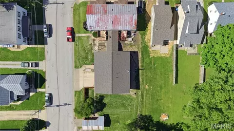 View/Area - 208 N Library St, Waterloo, IL 62298 photo 1 of 7
