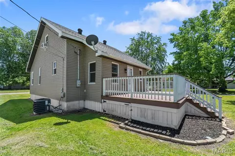Exterior - 401 N 3rd St, Chaffee, MO 63740 photo 4 of 4